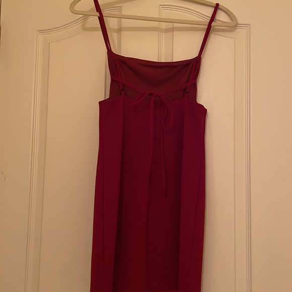 Red cocktail dress - Picture 2 of 2